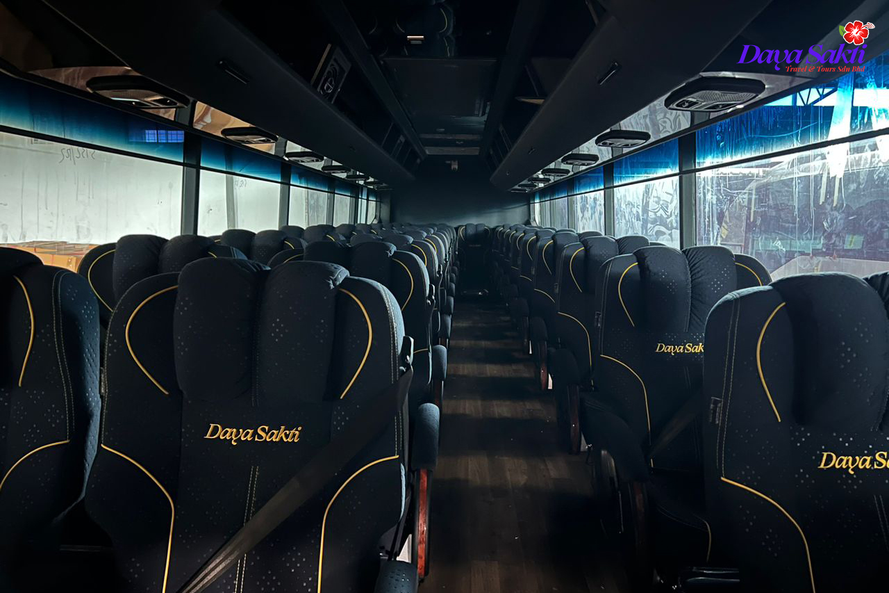 31-Seater-Super-Luxury-Coach--Interior