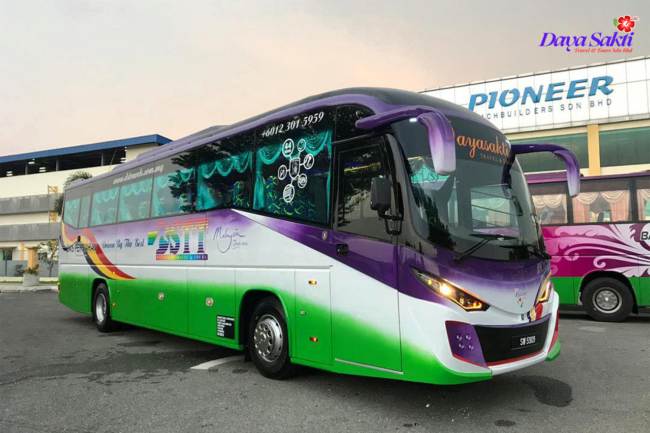 44-Seater-Premium-Coach-1