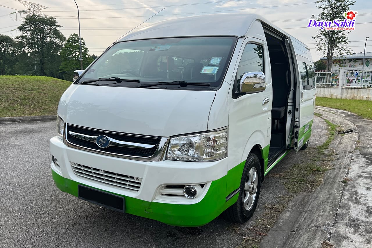 10-Seater-Premium-Van-01