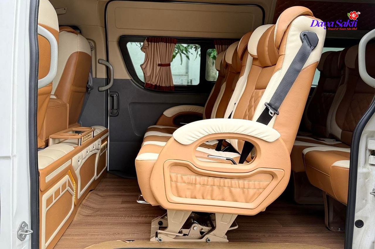 16-Seater-Commuter-Van-03