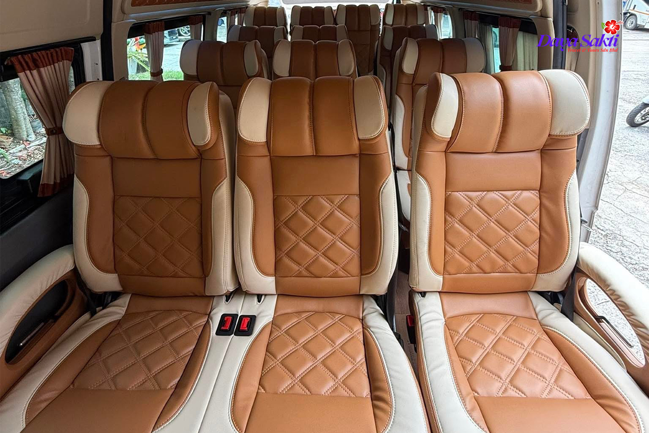 16-Seater-Commuter-Van-04