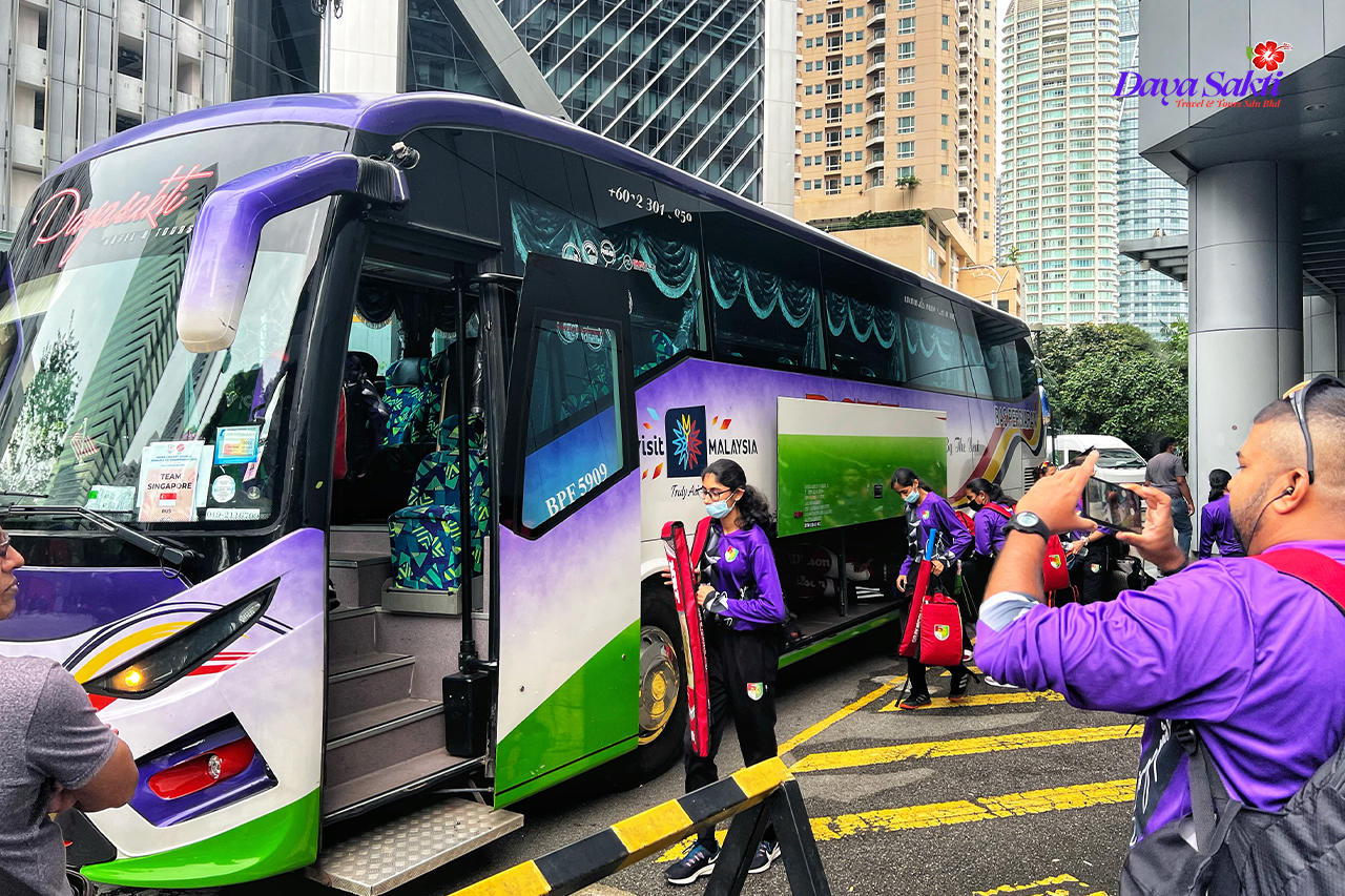 44-Seater-Premium-Coach-5