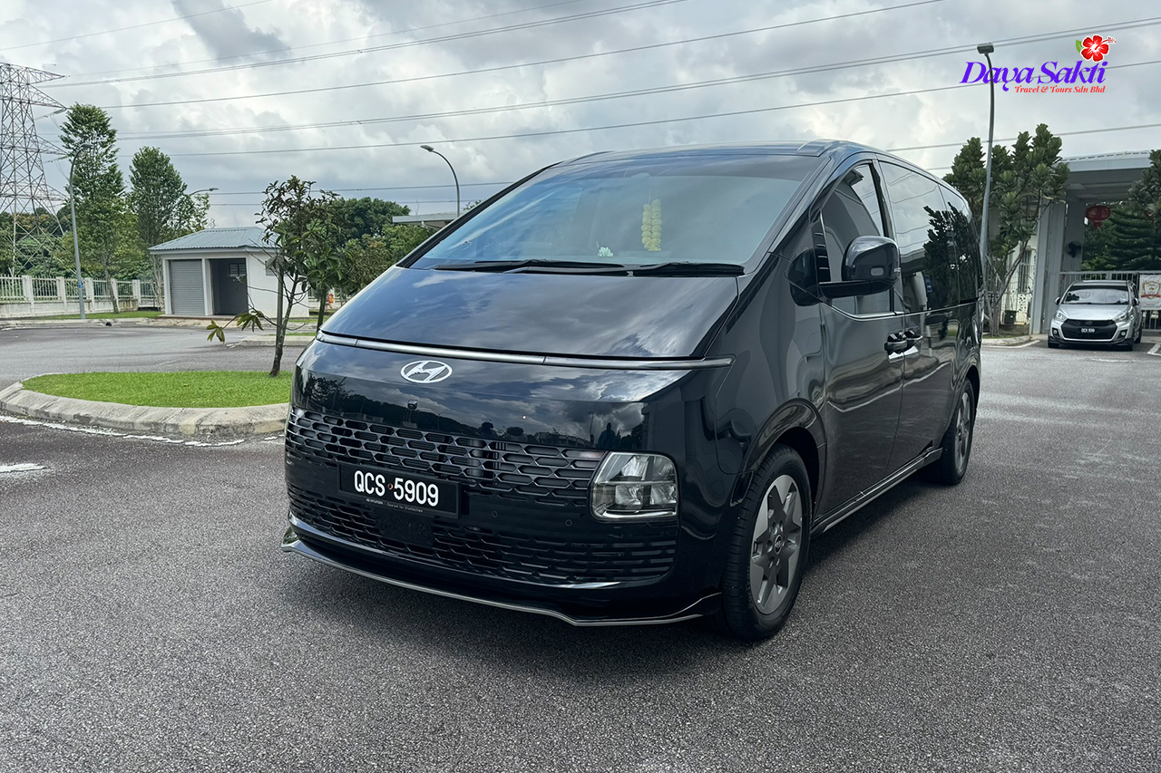 Hyundai-Staria-Premium-MPV-01