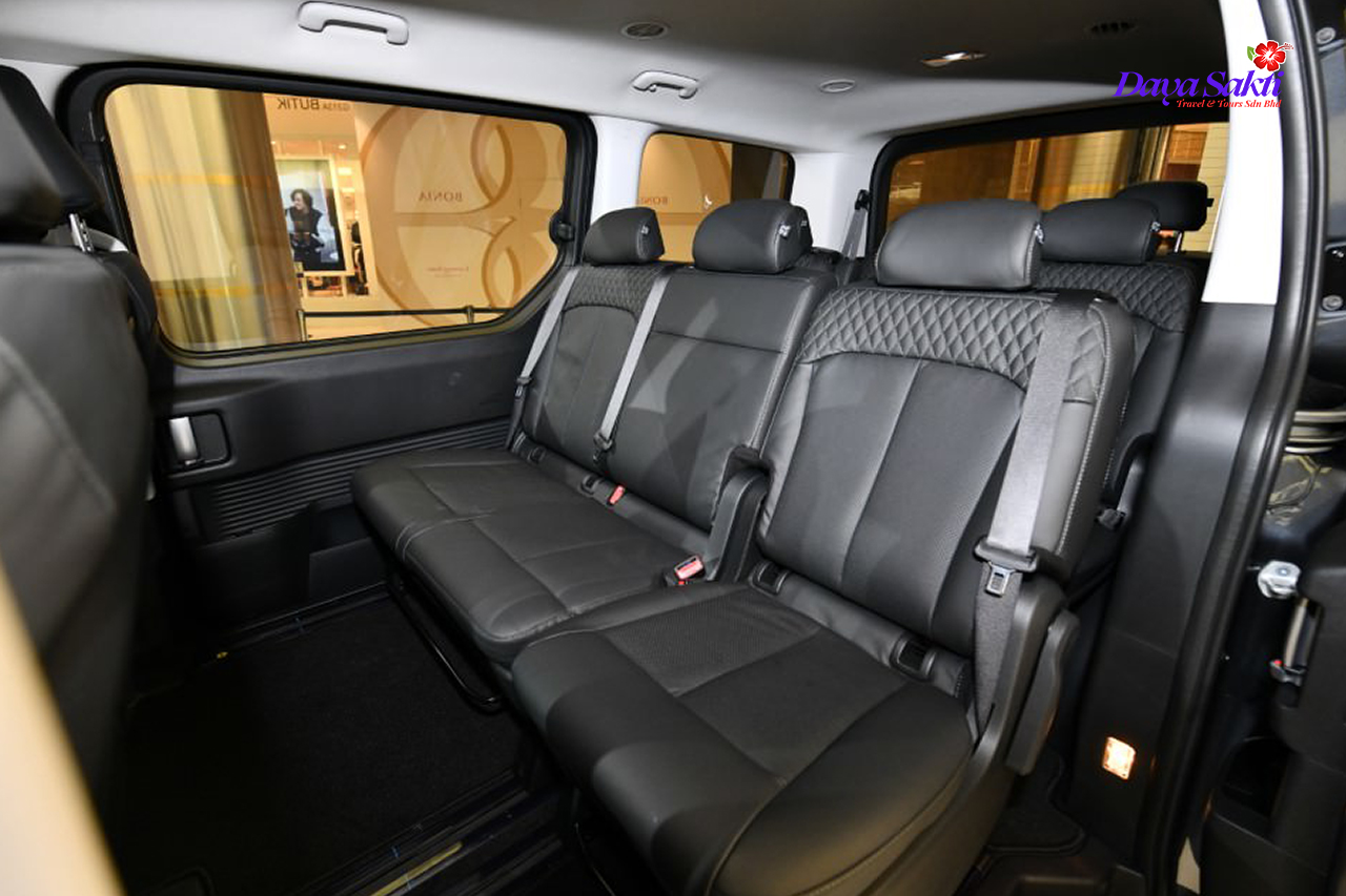 Hyundai-Staria-Premium-MPV-02